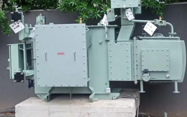 Distribution transformer installed on a concrete plinth
